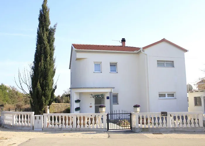 Marin Apartament Biograd Na Moru