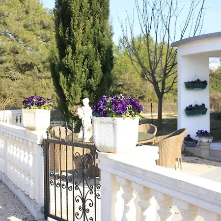 Apartman Marin *