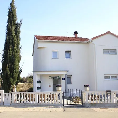 Marin Apartman Biograd Na Moru